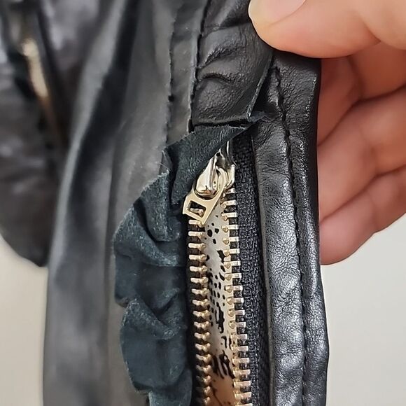 Kenna-T black leather moto ruffled leather jacket size large - Picture 5 of 11